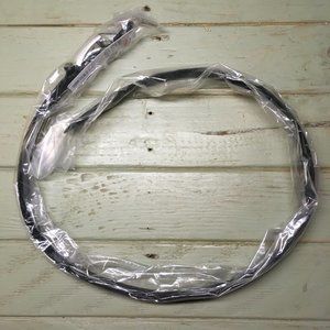 NWT Uniqlo Italian Leather Stitched Belt, Black, M / 32 inch